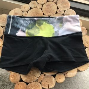 Lulu lemon spandex shorts